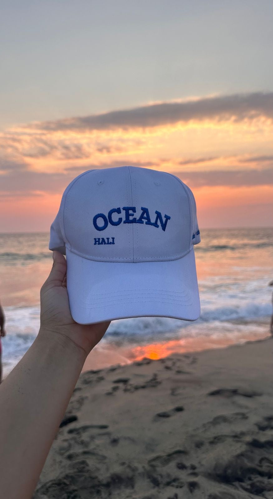 Ocean Club (white)