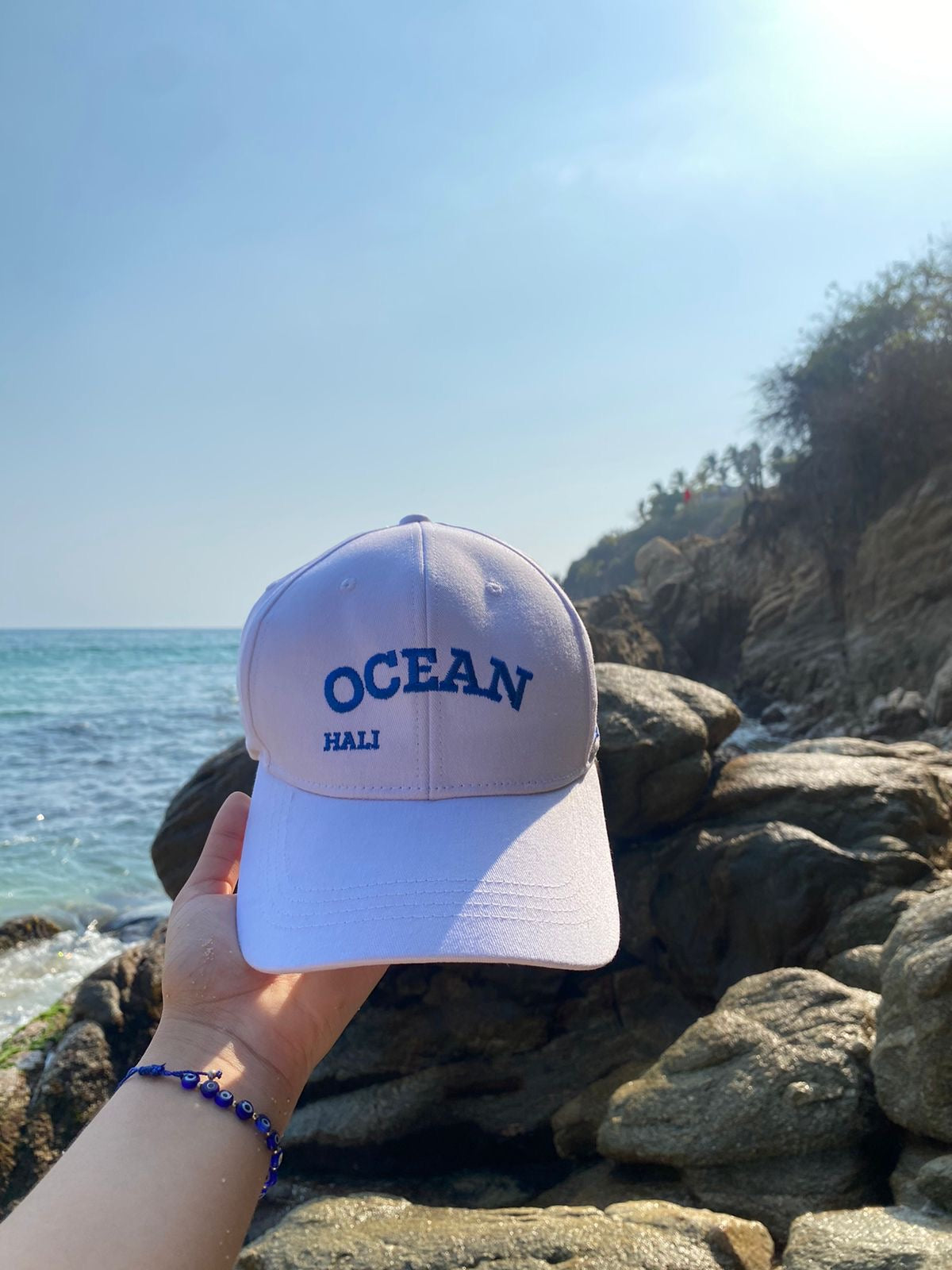 Ocean Club (white)