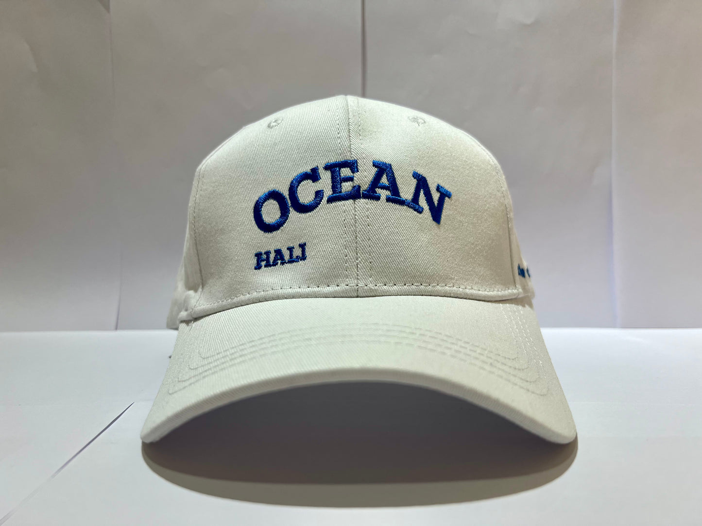 "Ocean Club" (white)